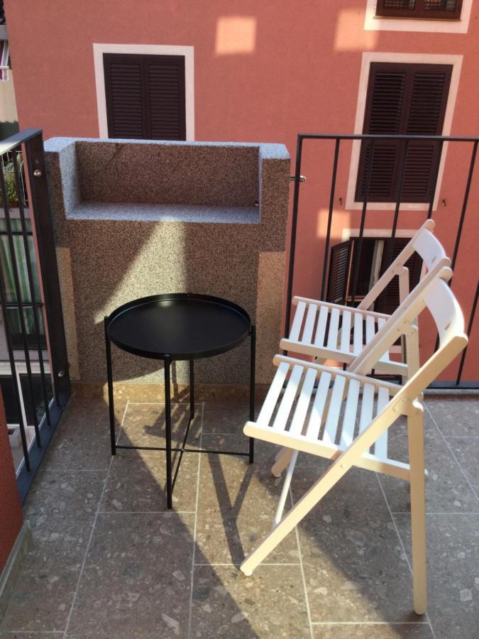 Lovely Studio Appartment With Patio Near The Sea Koper Exteriör bild